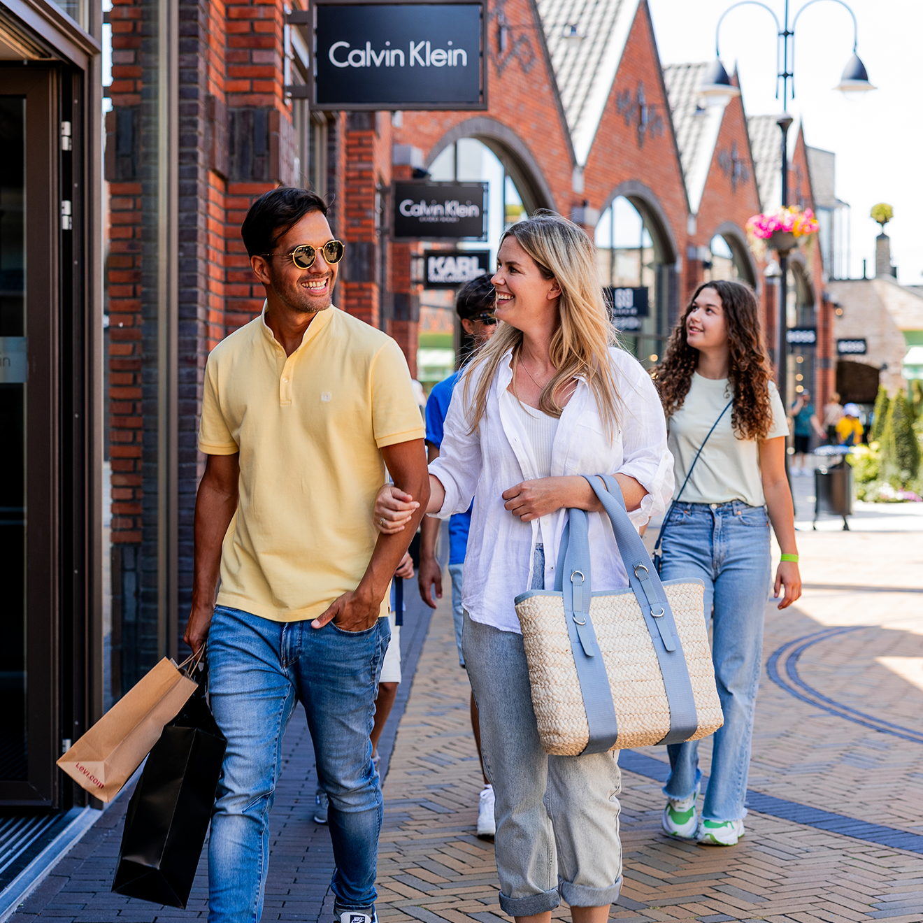 McArthurGlen Autumn Winter 2023