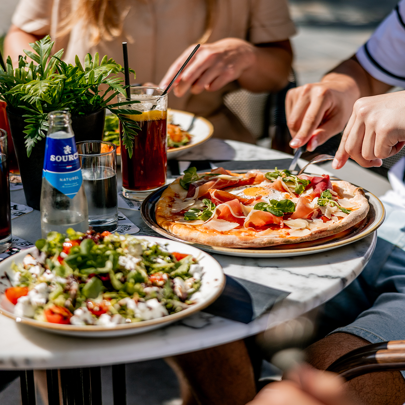 FOOD&BEVERAGE