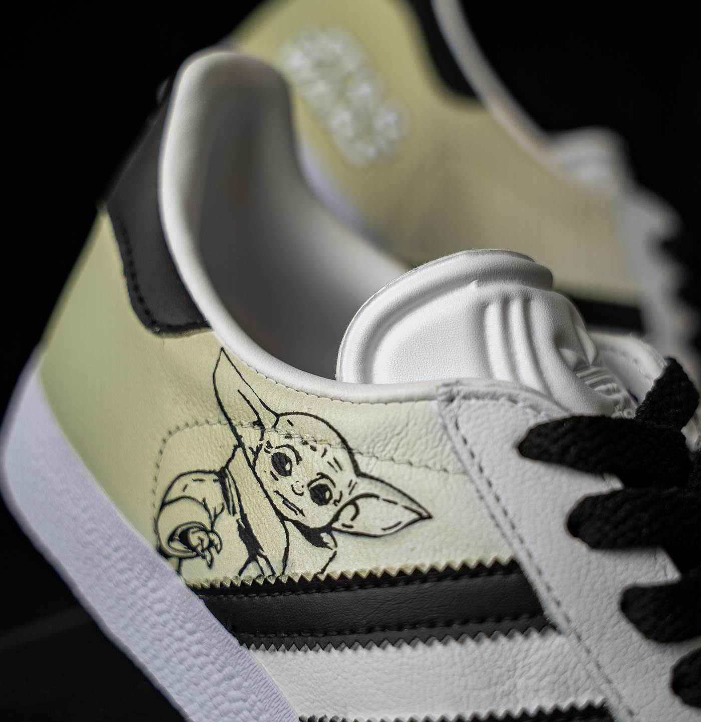Personalize your sneakers
