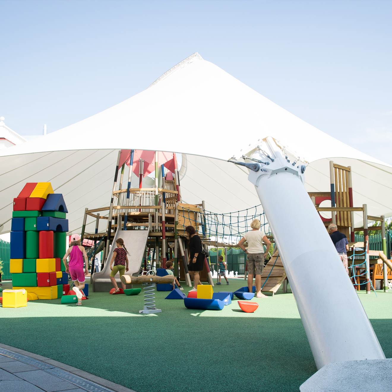 Børn | Designer Outlet Neumünster