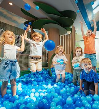 Dinoland | Designer Outlet Parndorf | McArthurGlen