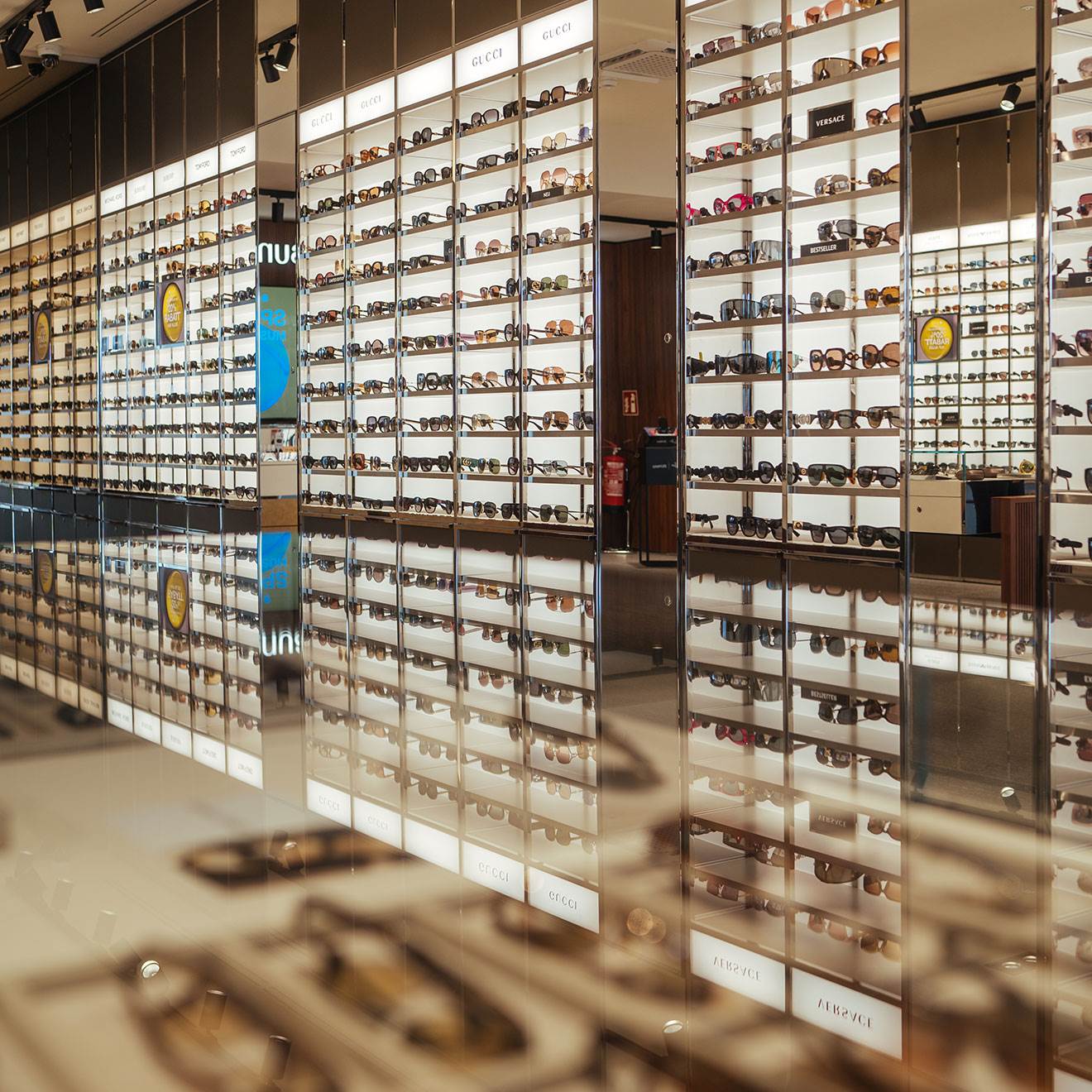 Sunglass Hut