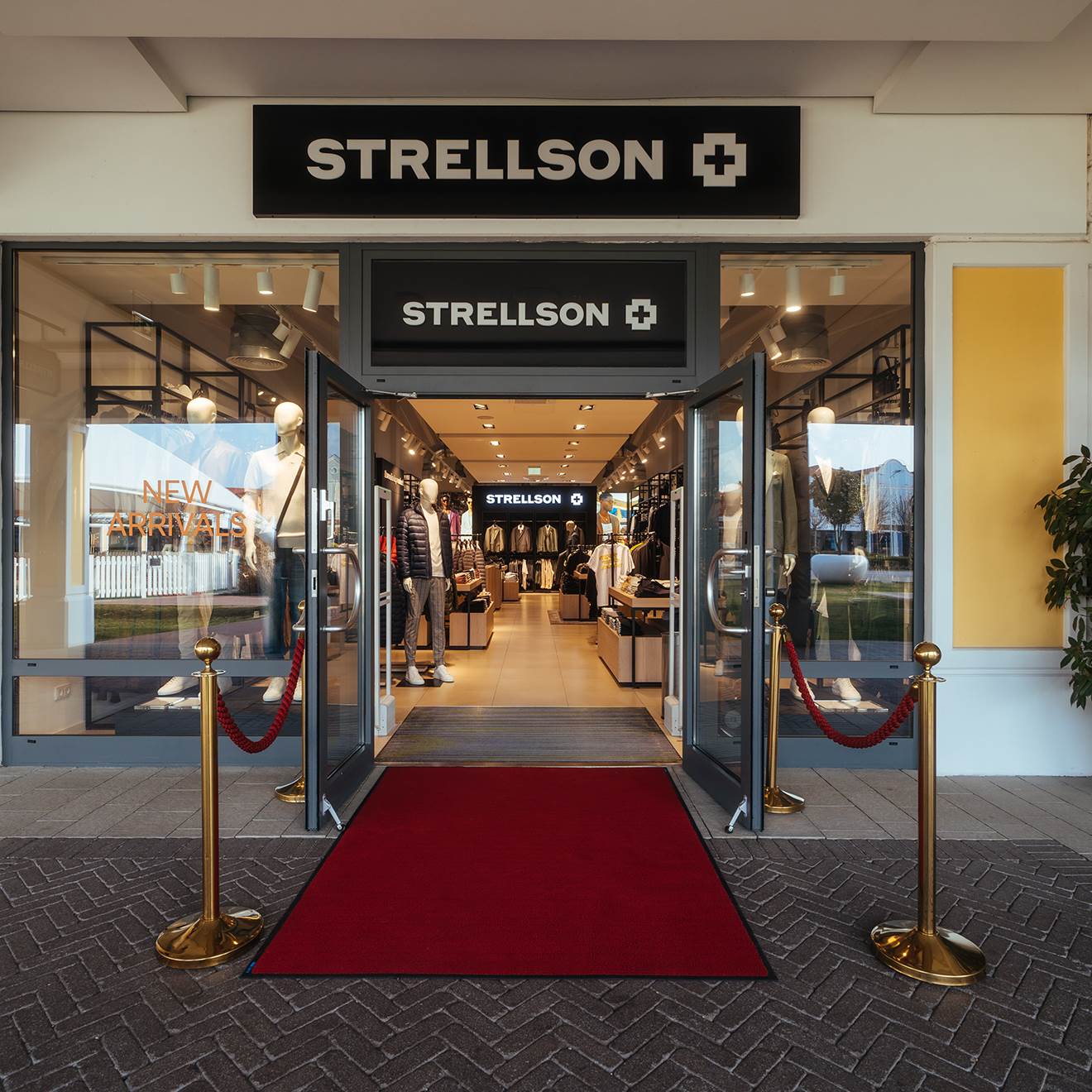 Strellson